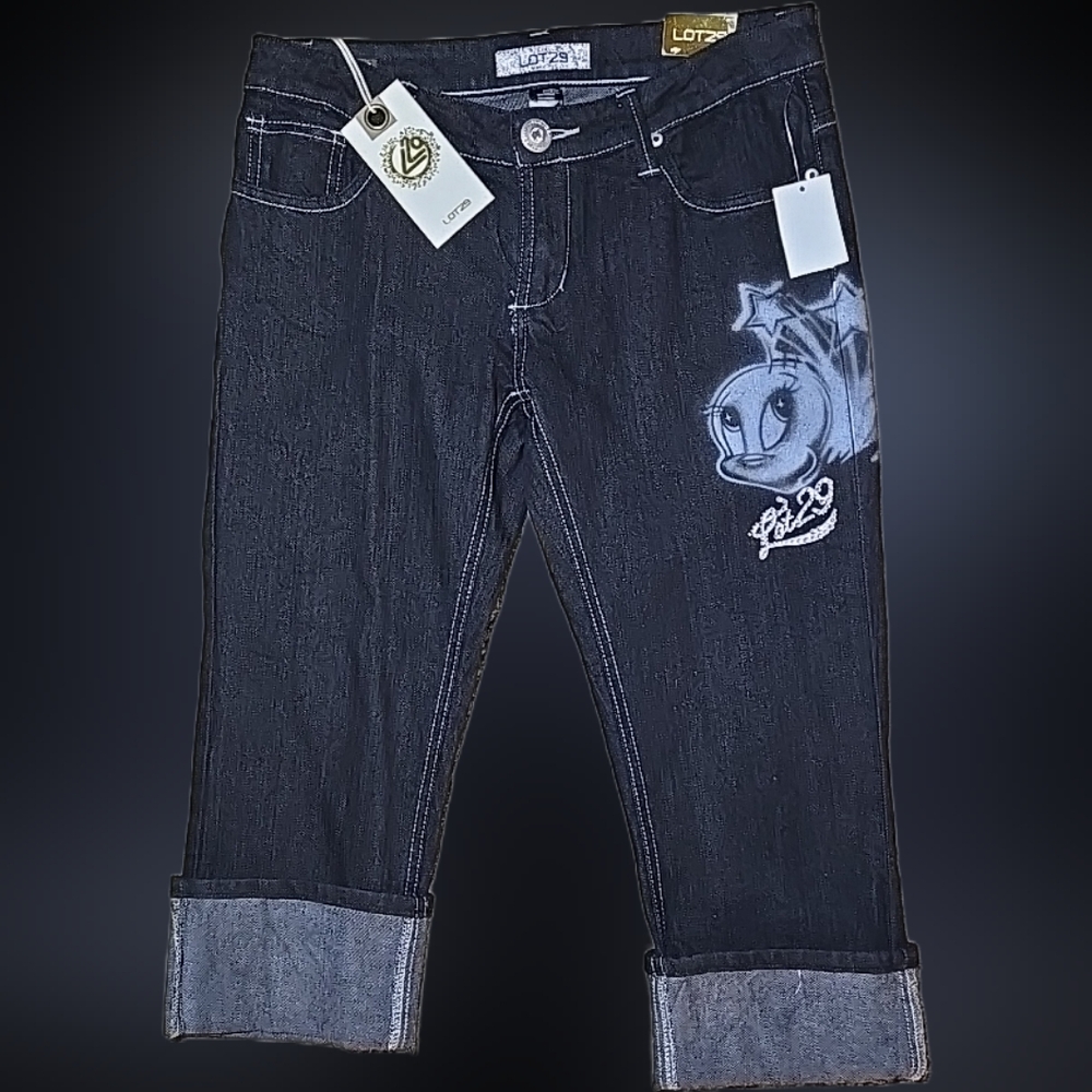 Vintage Lot 29 Looney Tunes Capri Jeans